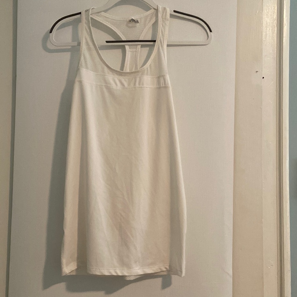 White Champion Women's Round Neck Sleeveless Moisture Wicking Muscle Top S